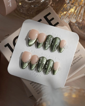 Gilded Pine - Joyeenails - NY018