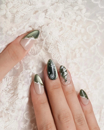 Pine Dream nails — Winter Christmas Green, 3D by Joyee Nails