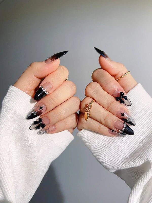 nails for black and silver dress Nail Designs for Black and Silver Dresses
