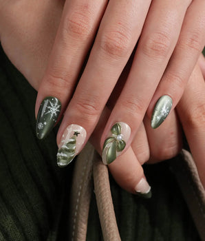 Pine Dream nails — Winter Christmas Green, 3D by Joyee Nails