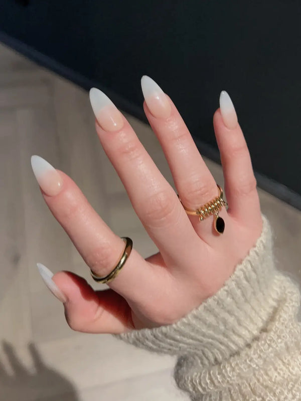2. Faux ongles en gel ombré faits main