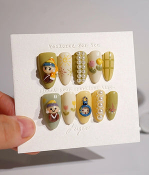 Girl with a Pearl Earring press-on nail set — Girl with a Pearl Earring - 3d nails design, hand-painted with real gel polish