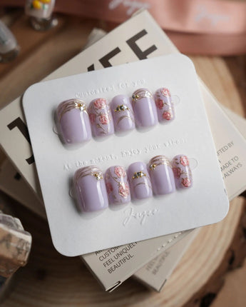 Lavender Rose press-on nails in short square shape — Dreamy Light Purple, Hand-painted Roses & Metallic Outlines.