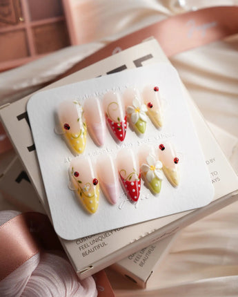 Lucky Dot Medium Stiletto press on nails, handmade custom nails by Joyeenails