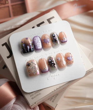 Luminous Spider Extra Short Square press on nails, handmade custom nails by Joyeenails
