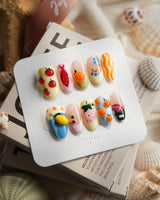 Mercato Italian market press-on nails in medium oval shape