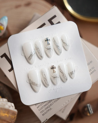 Metallic Patterned White Nails - Joyeenails - RY013-XS / Short Almond