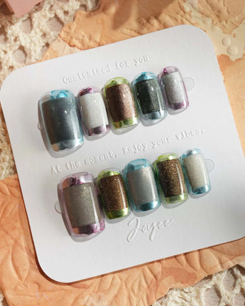 Mirrorplay summer nails with colorful square cat-eye mirrors and high-gloss finish