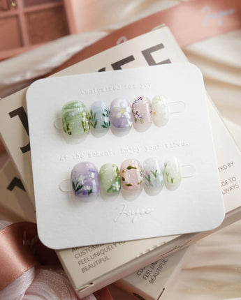 Monet's Canvas Extra Short Squoval press on nails, handmade custom nails by Joyeenails