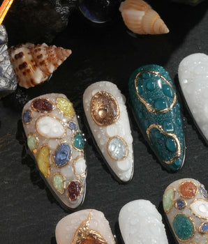 Duskwalk handmade press-on nails featuring Earthy Vintage Gems, 3D Water Droplets.