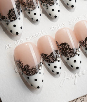 Noir Lace Medium Almond press on nails, handmade custom nails by Joyeenails