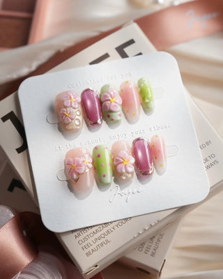Laurier-rose — Joli Poison press-on nails by Joyee Nails