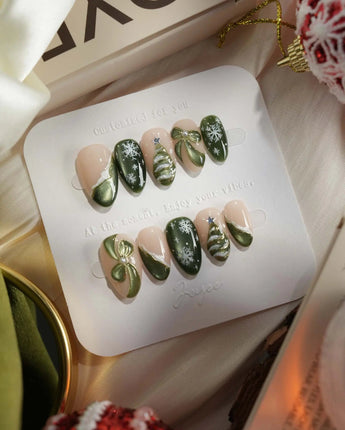 Pine Dream nails — Winter Christmas Green, 3D by Joyee Nails