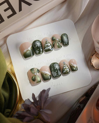 Pine Dream nails in extra short coffin — Winter Christmas Green, 3D