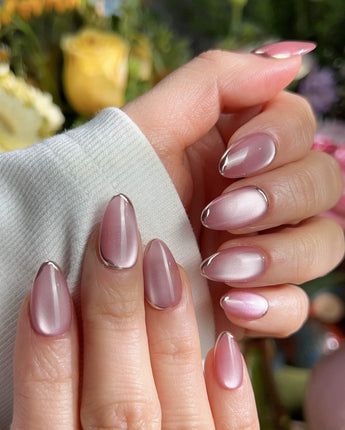 Glowing Stone - New Edition press-on nails — Gentle Rose Cat Eye, Simple Silver Outlines. handmade nail art by Joyee Nails