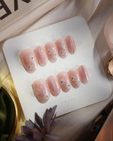 Pink Stardust nails in short oval — Pale Pink Jelly, Glitter