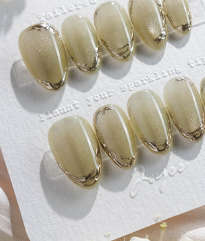 Ripples - Twinkle Reservoir press-on nails — Premium Silver-Grey Cat Eye,