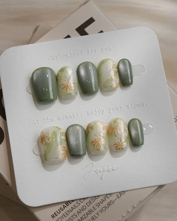 Sage Season nails in extra short coffin — Vintage Oil Painting Green,