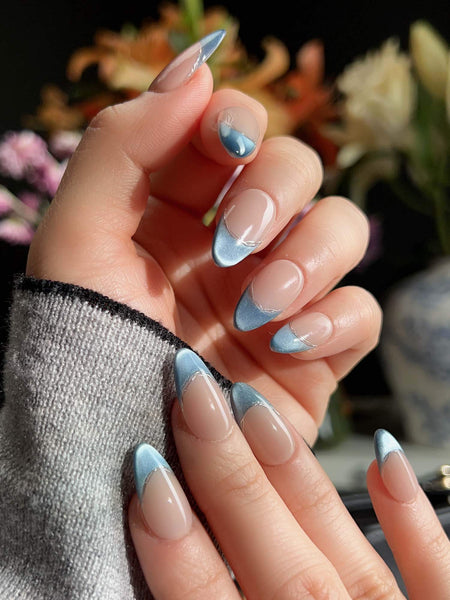 【お買得✨】未使用未開封Mauri Curiosity Nails 16個セット Silk Azure — Blue Cat Eye Press-On Nails | Joyee Nails