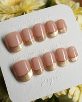 Silk Glow in extra short oval shape with light gold cat-eye shimmer and gold wire