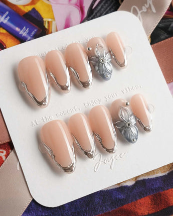 Silver Shore press-on nails — Nude & Silver Chrome,