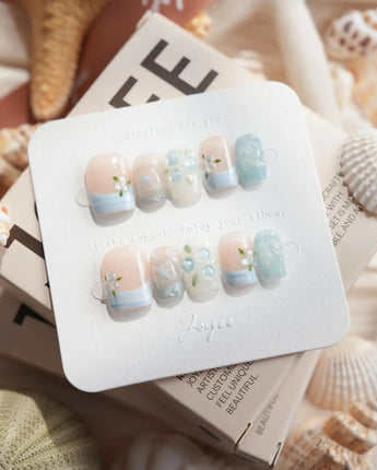 Slushie Blueberry extra short square nails with nude cat-eye and 3D blueberry art