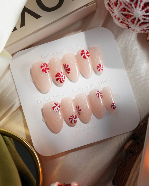 Snowy Wishes - Joyeenails - XM022 - XS / Medium Oval