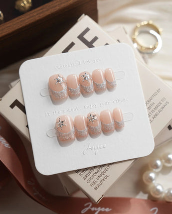 Spotlight Muse Extra Short Square press on nails, handmade custom nails by Joyeenails
