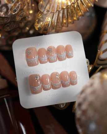 Spotlight Muse nails in short square — Soft Nude Pink, Silver