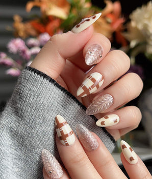 Sweater Weather press-on nail set — Soft Brown Tone, 3D Bears & Knit Texture. design, hand-painted with real gel polish