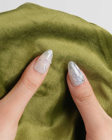 The Cygnus press-on nails — silver lilac cat eye feather chrome rhinestone cat eye effect handmade nail art by Joyee Nails