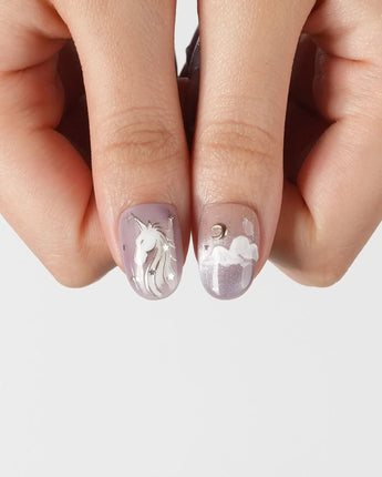 THE UTOPIA press-on nails — Dreamy Aurora Purple, Hand-painted