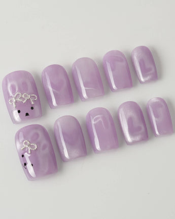 Thump Bunny_Taro press-on nails in short square shape — Lavender Purple, Heart Magnet Cat Eye.