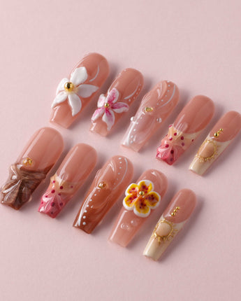 Tropical Nails Vibes bright tropic press-on nails with summer flower detailing