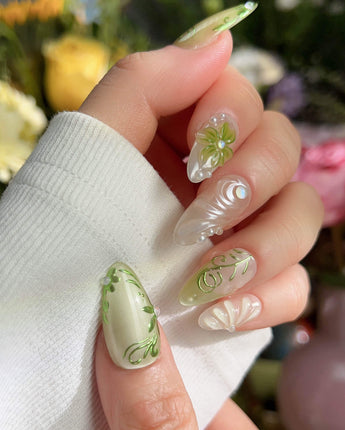 Vines - Sneaky Climber nails — Fresh Avocado Green, Hand-painted by Joyee Nails