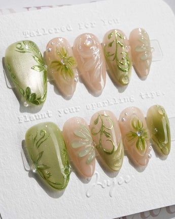 Vines - Sneaky Climber nails — Fresh Avocado Green, Hand-painted by Joyee Nails