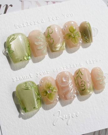 Vines - Sneaky Climber nails — Fresh Avocado Green, Hand-painted by Joyee Nails