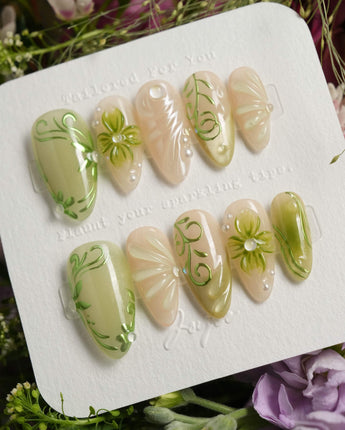 Vines - Sneaky Climber nails — Fresh Avocado Green, Hand-painted by Joyee Nails