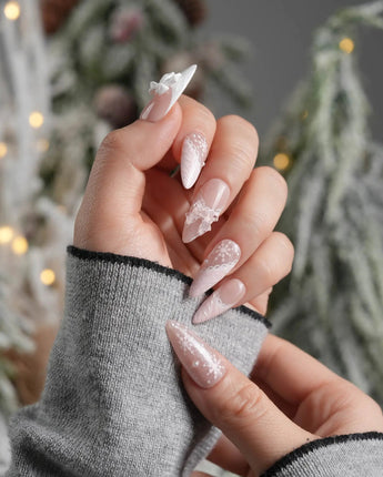 Warm Sweater press-on nails — Misty Nude Pink &