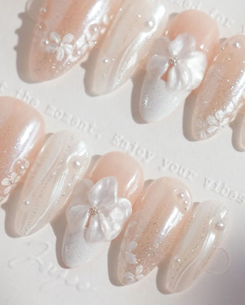 White Musk handmade press-on nails featuring Ethereal Aurora White, 3D Flowers & Delicate Glitter effect