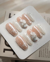 White Musk press-on nails — Ethereal Aurora White, 3D Flowers & Delicate Glitter effect handmade nail art by Joyee Nails